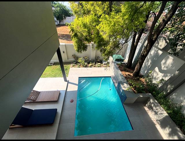 4 BEDROOM CLUSTER FOR SALE IN EDENBURG